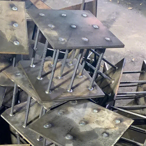 在确定阳江预埋件位置时，需要考虑以下几点